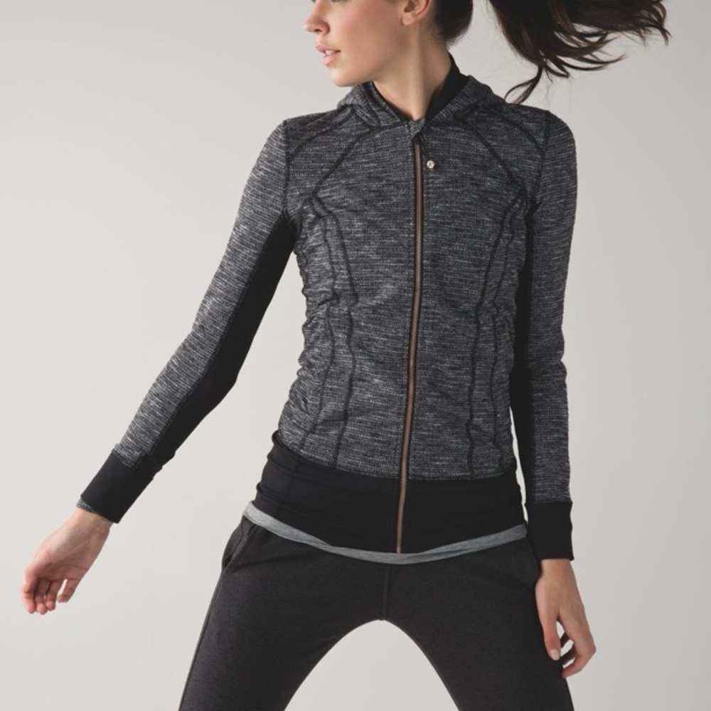 LULULEMON Athletica SZ 6 Women's Daily Practice Jacket Rio Mist White Gray Black
